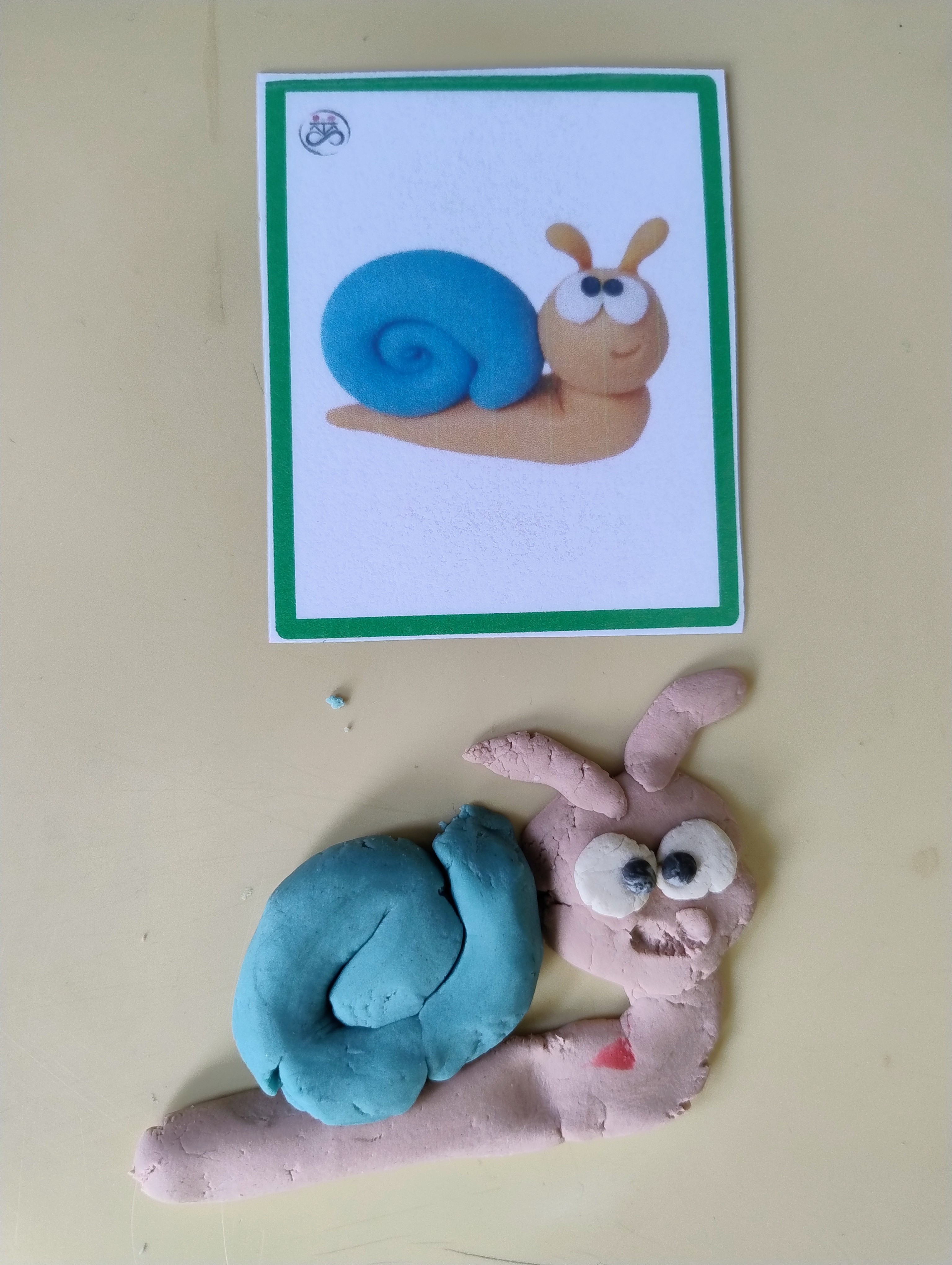 DESENHOS COM MASSINHA DE MODELAR